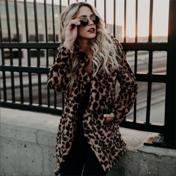 SALE!! Was $59 Plush Leopard Faux Fur Jacket - Picture 4 of 8